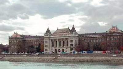 匈牙利留學的優(yōu)勢有哪些-唐廈智創(chuàng)教育 匈牙利留學的優(yōu)勢有哪些-唐廈智創(chuàng)教育