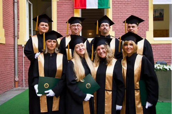 名校推薦:匈牙利維克勒商學(xué)院-唐廈智創(chuàng)教育 名校推薦:匈牙利維克勒商學(xué)院-唐廈智創(chuàng)教育